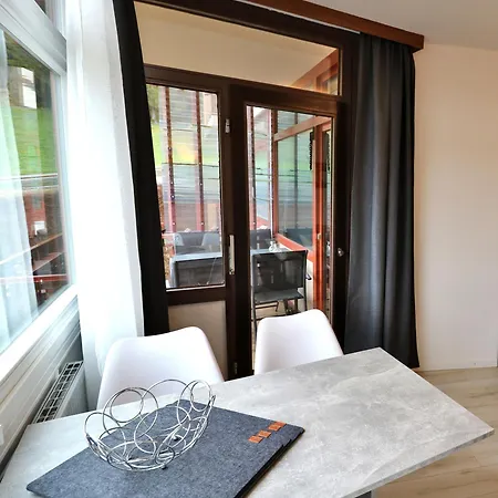 App 1102 - Sweet-home - Mit Pool, Sauna, Apartamento 3*