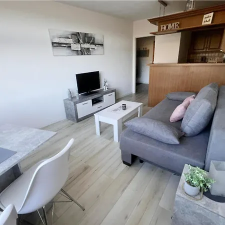 App 1102 - Sweet-home - Mit Pool, Sauna, 3*